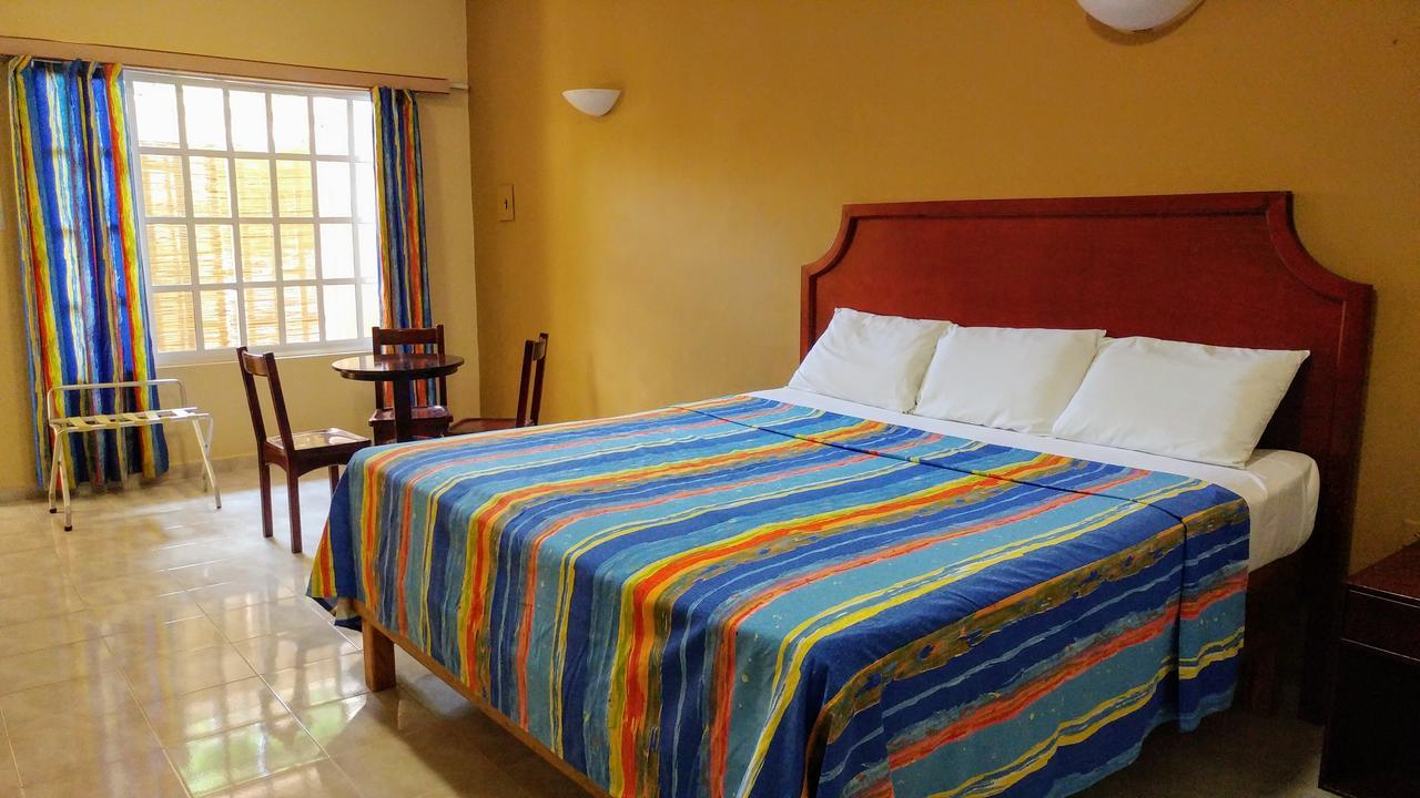Sun Suites Cozumel Extérieur photo
